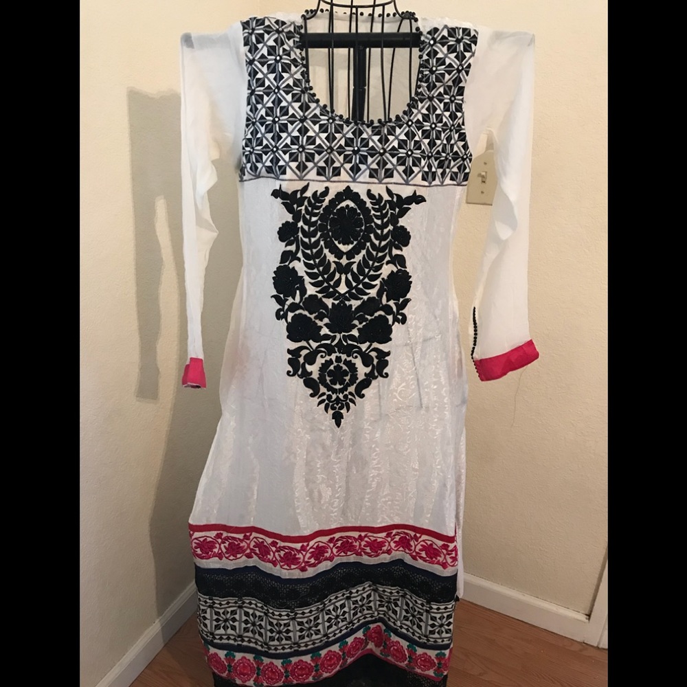 Pakistani Anarkali